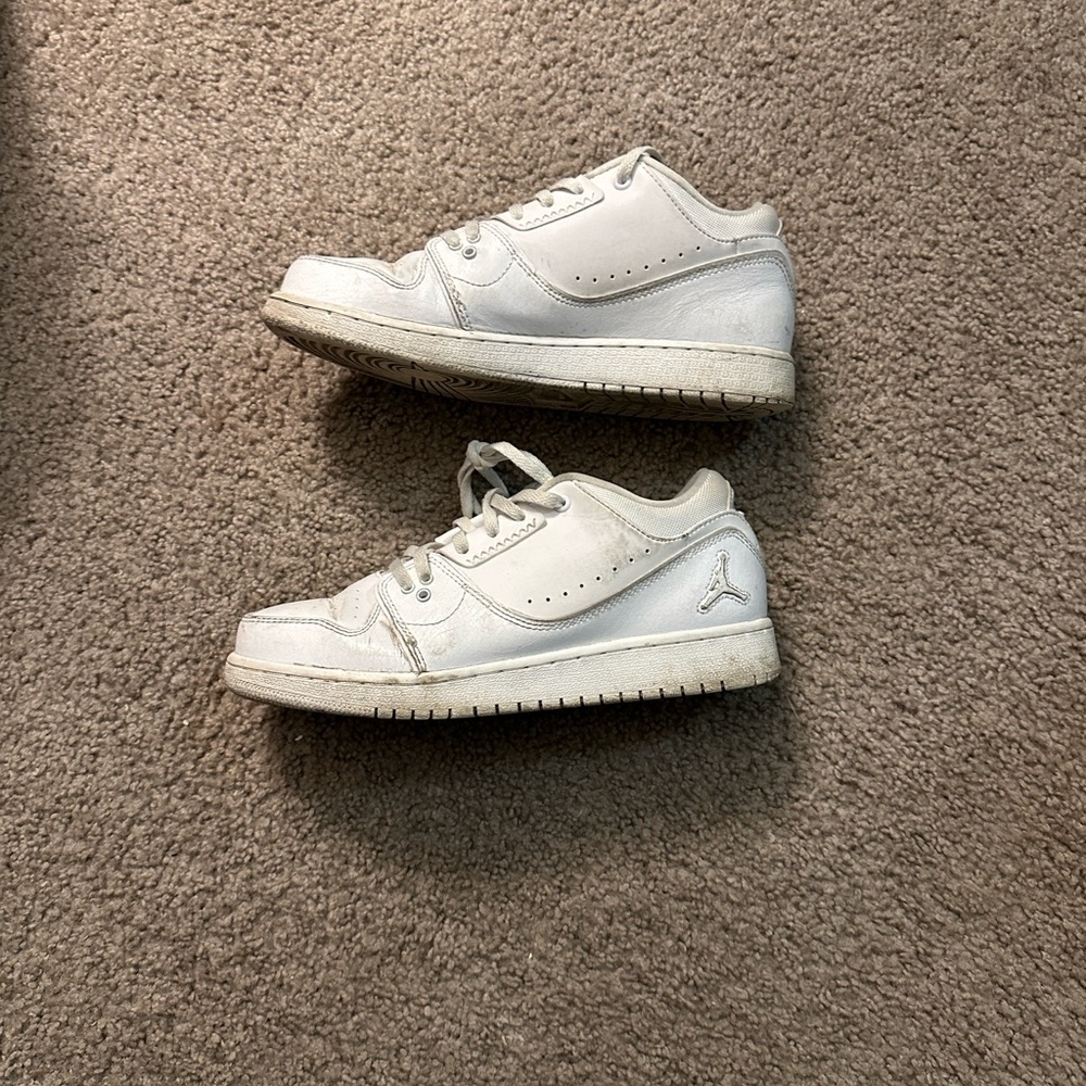 Jordan Kids White Sneakers